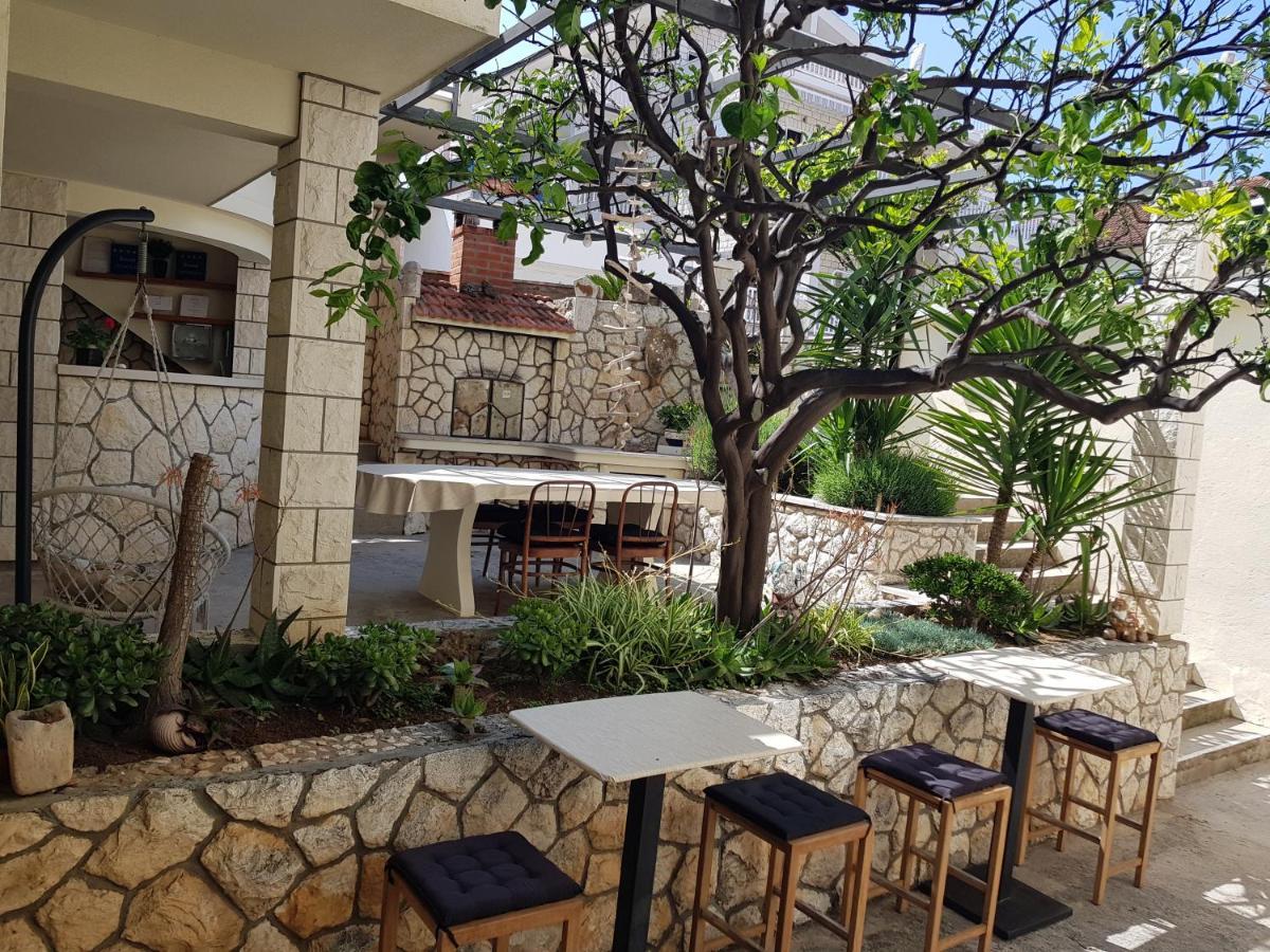 Apartments Huljic Hvar Town Exterior foto