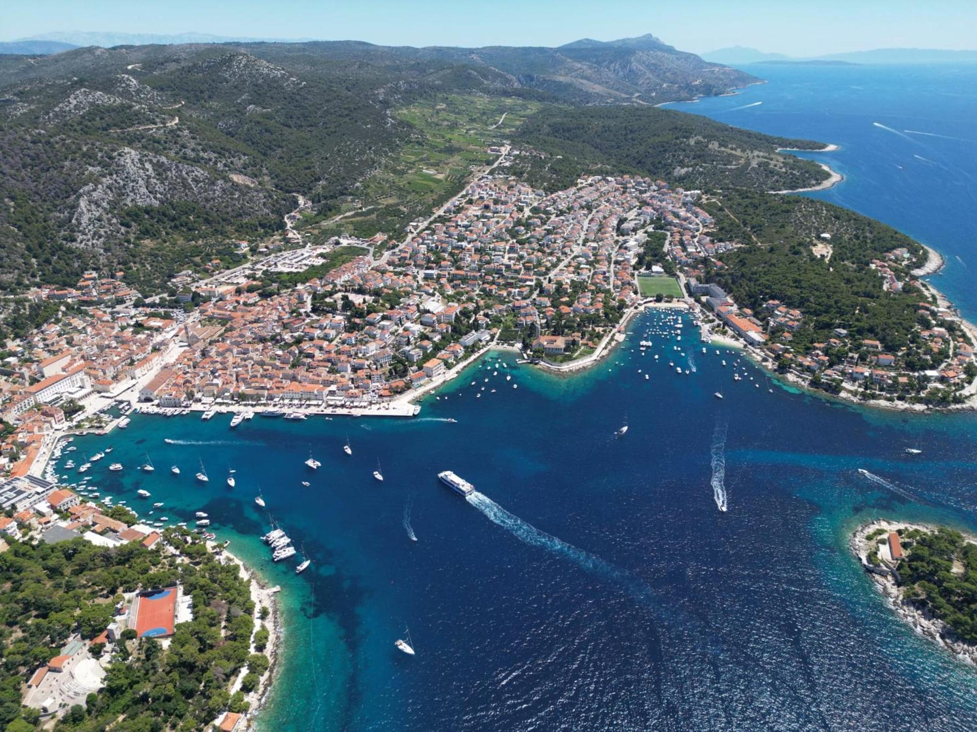 Apartments Huljic Hvar Town Exterior foto